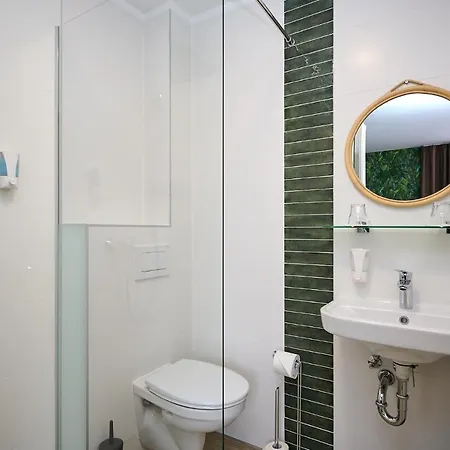 Rooms Bed and breakfast 4*