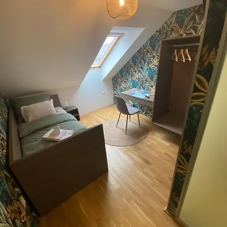 Bed and breakfast Rooms