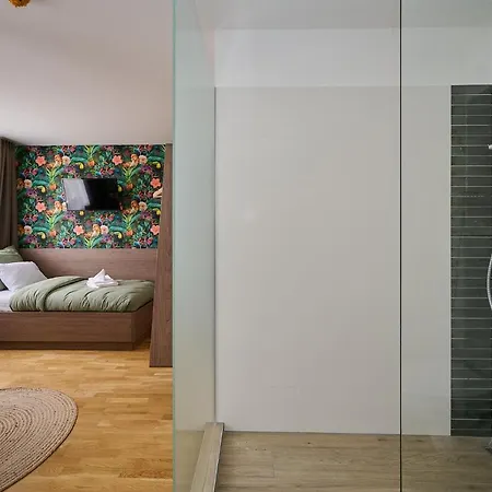 Rooms * Szombathely