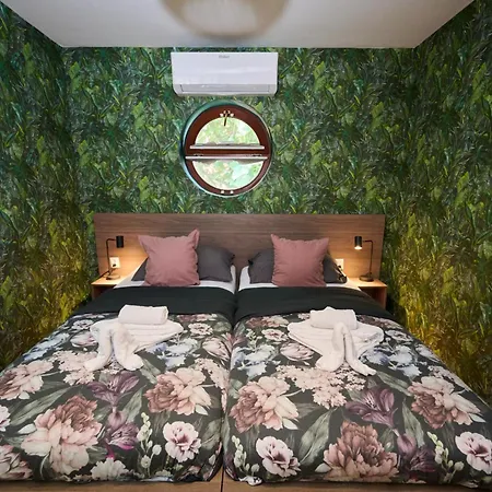 Rooms 4* سزومباثيلي