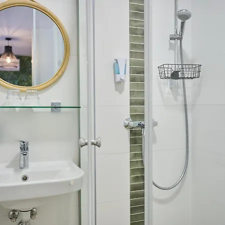 Rooms فندق مبيت وإفطار