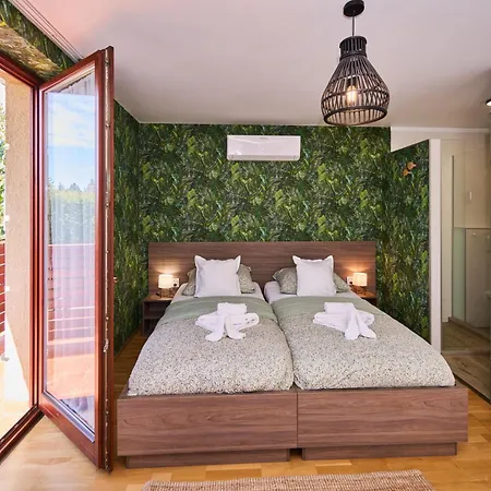Bed and breakfast Rooms Szombathely