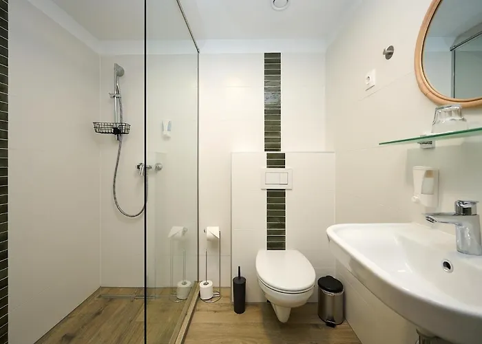 Rooms Bed & Breakfast 4*