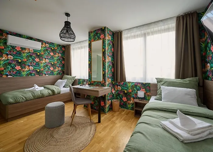 Bed & Breakfast Rooms 4*