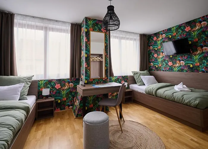 Rooms Bed & Breakfast 4*