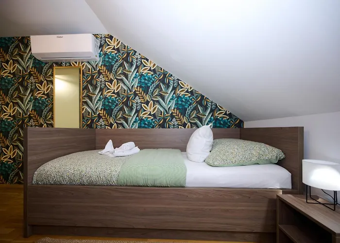 Bed & Breakfast Rooms Szombathely