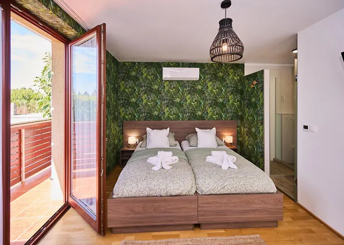 Bed & Breakfast Rooms Szombathely